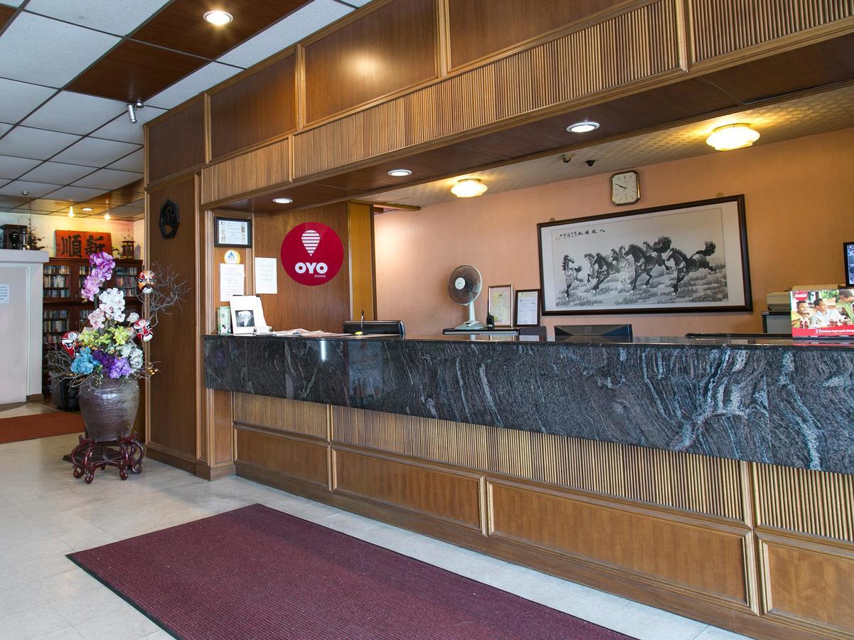 明月酒店 乔治敦 外观 照片